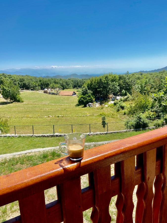 Mountain Village House Cetinje Buitenkant foto