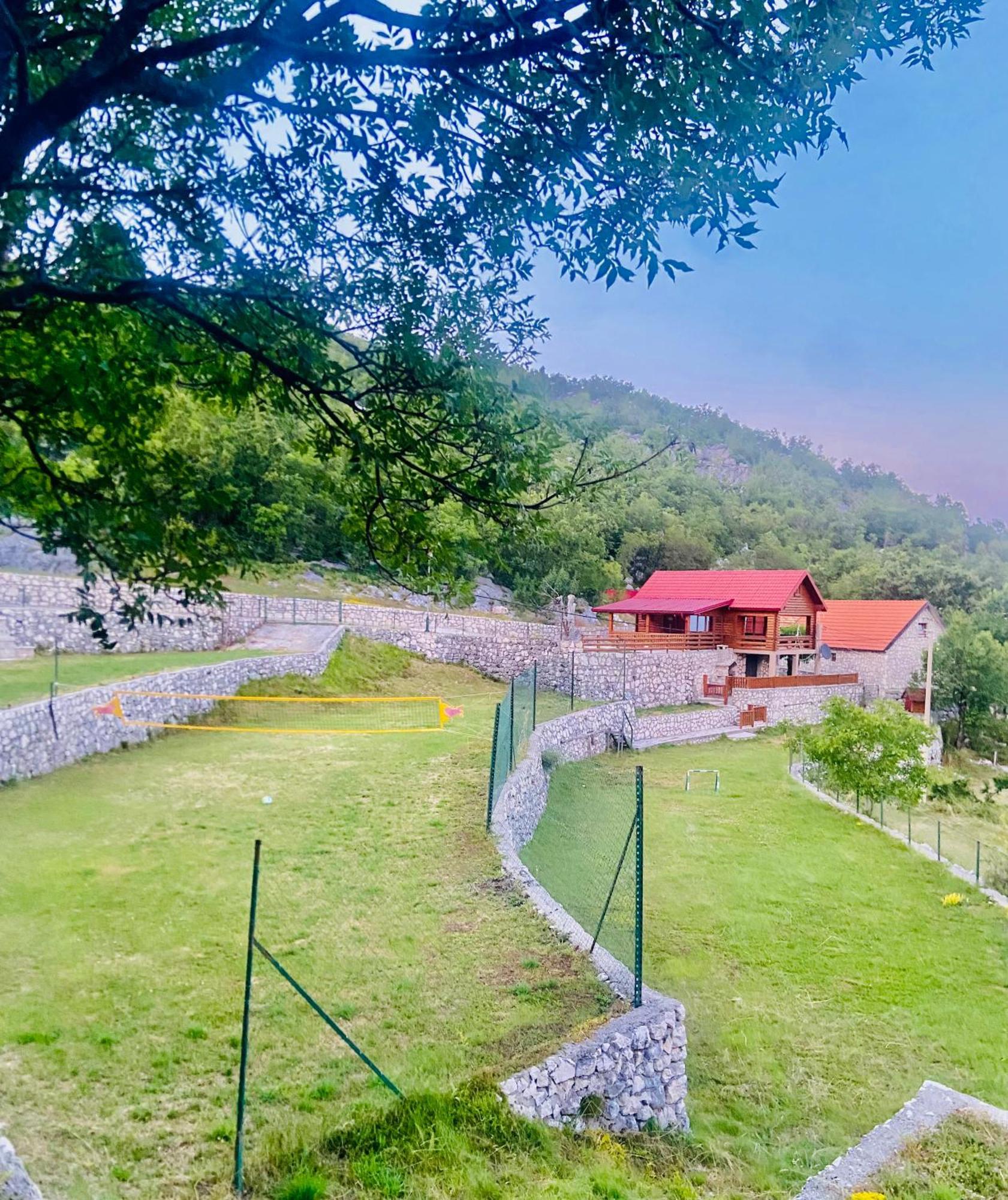 Mountain Village House Cetinje Buitenkant foto